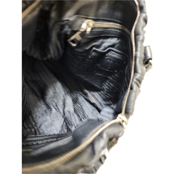 Authentic PRADA Nappa Leather Gaufre Tote Bag Black - Picture 6 of 15